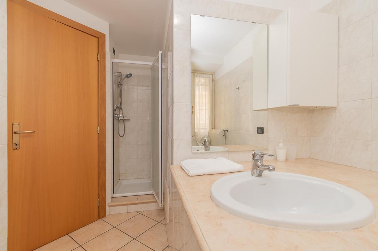Appartamento Bilocale 1 Piazza Vittoria - Affitti Brevi Italia Μπρέσια Εξωτερικό φωτογραφία