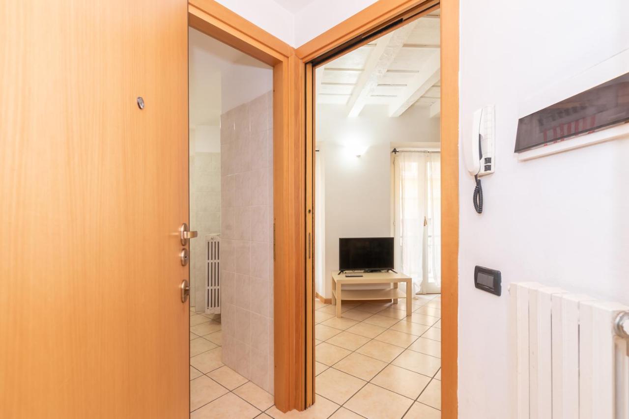 Appartamento Bilocale 1 Piazza Vittoria - Affitti Brevi Italia Μπρέσια Εξωτερικό φωτογραφία